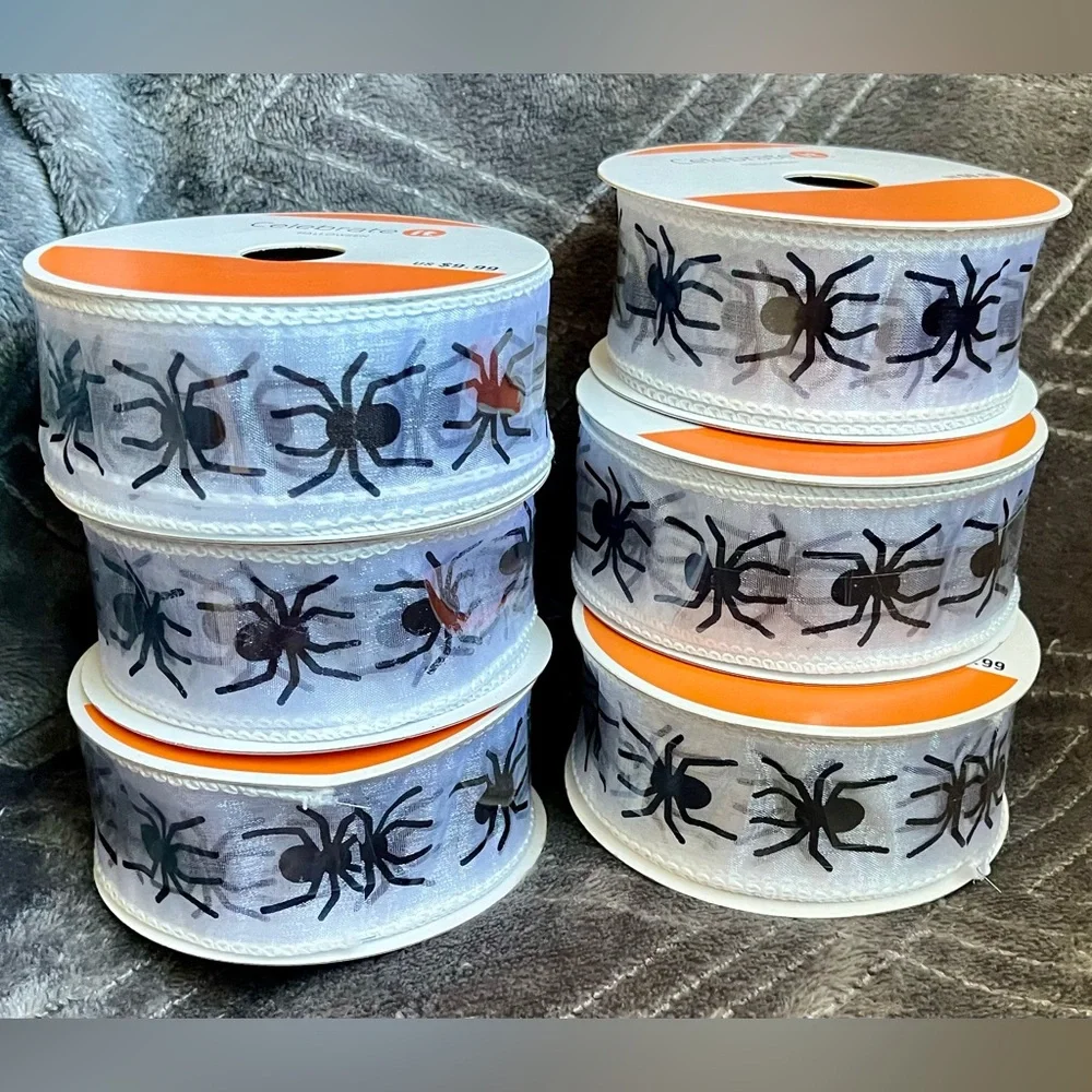 Halloween (NWT) 1 1/2” X 25 ft. wired fabric ribbon white/black - children